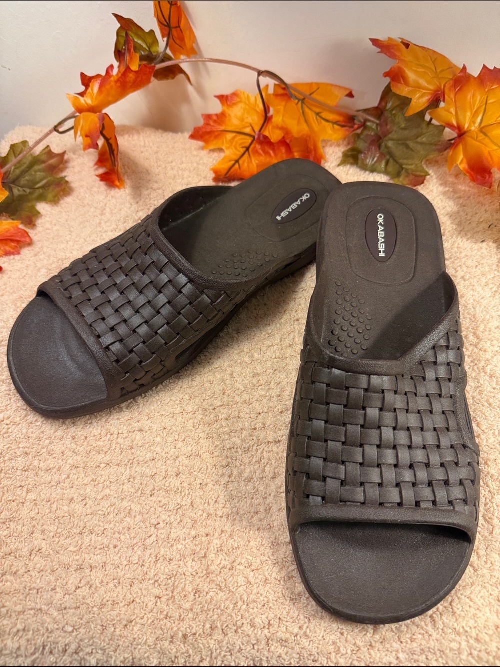 Okabashi Black Woven Slide Mules